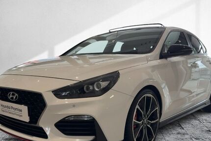 Hyundai i30 64.827 km 23.490 &euro; Frankfurt 60314