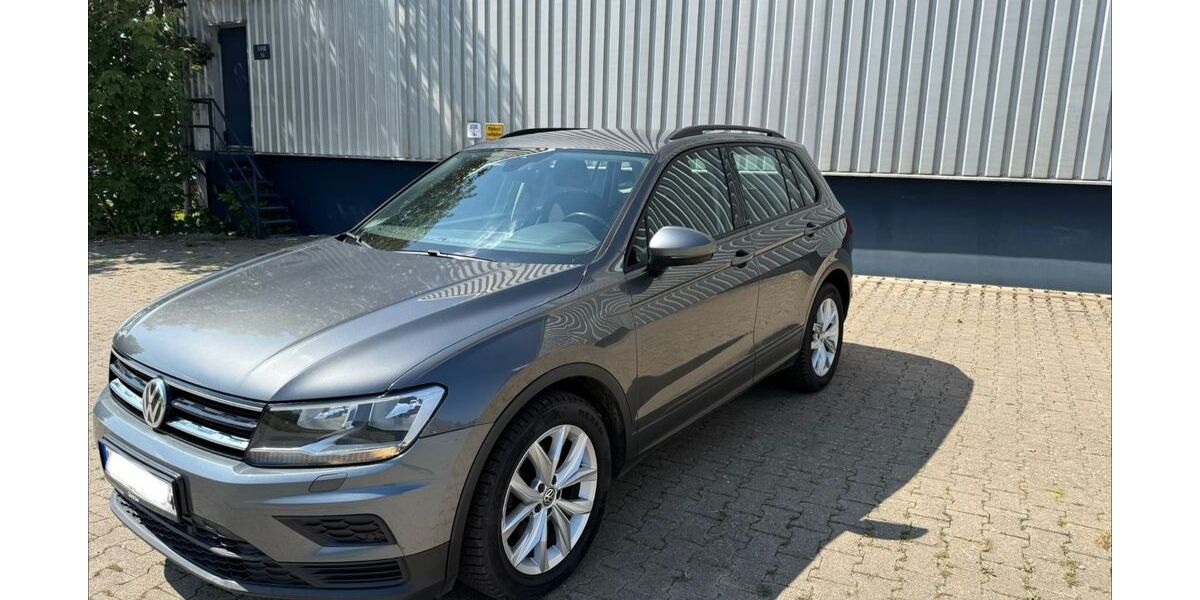 VW Tiguan 255.600 km 8.900 &euro; Brilon 59929