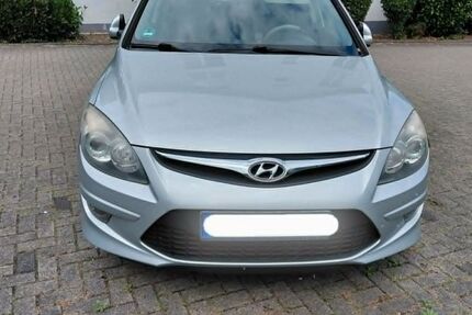 Hyundai i30 172.000 km 3.100 &euro; Willich 47877