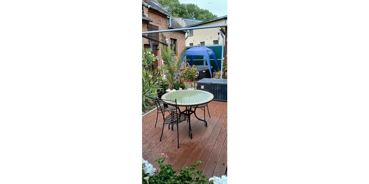 Doppelhaushälfte Stendal - 7 Zimmer, 160 m&sup2;, 240.000&euro; | Angebot:25342552