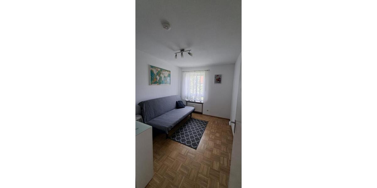 Etagenwohnung Gilching - 3.5 Zimmer, 79 m&sup2;, 1.700&euro; | Angebot:26681357