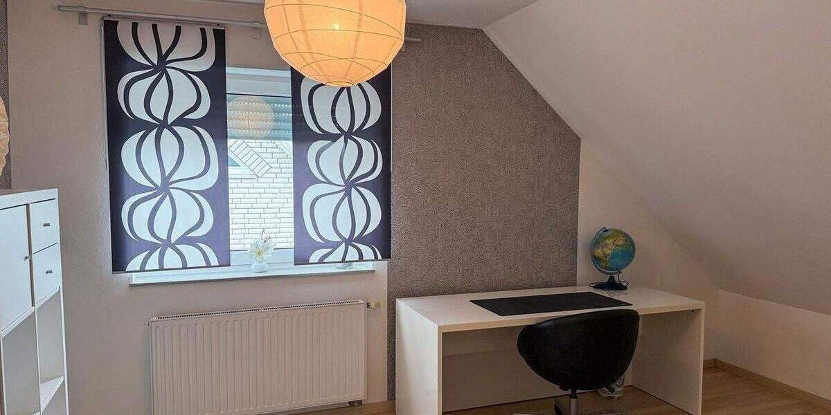 Doppelhaushälfte Bielefeld Heepen - 6 Zimmer, 168 m&sup2;, 495.000&euro; | Angebot:24811173