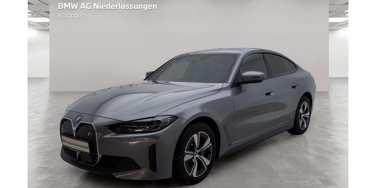 BMW i4 24.236 km 44.904 &euro; München 80939
