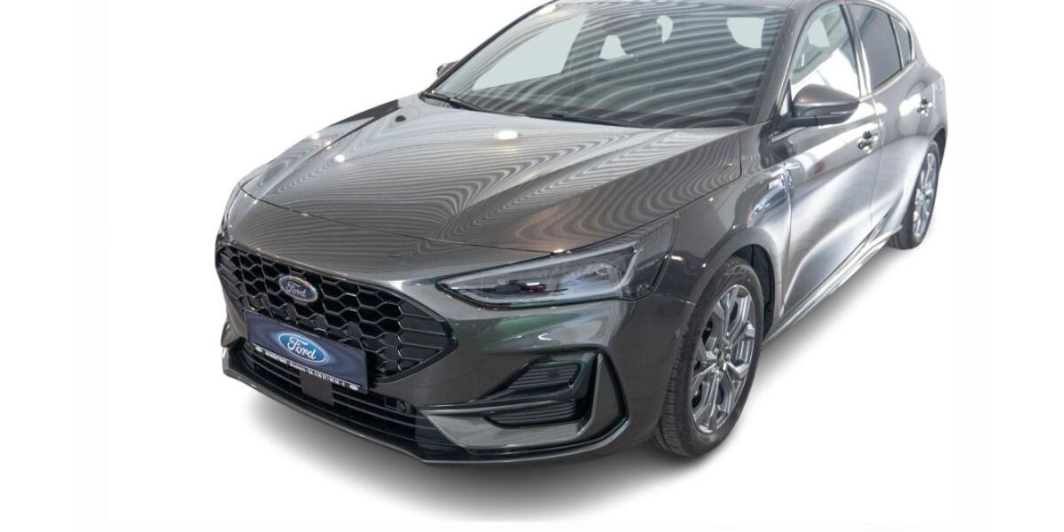 Ford Focus 11.900 km 26.480 &euro; Braubach 56338