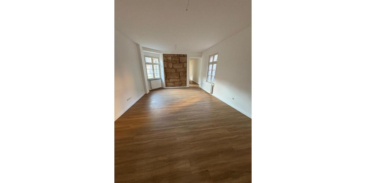 Reserviert - Renovierte 4-Zimmer-Wohnung in der Fürther Innenstadt 4 zimmer