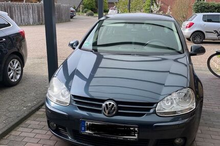 VW Golf 144.000 km 2.500 &euro; Hamminkeln 46499
