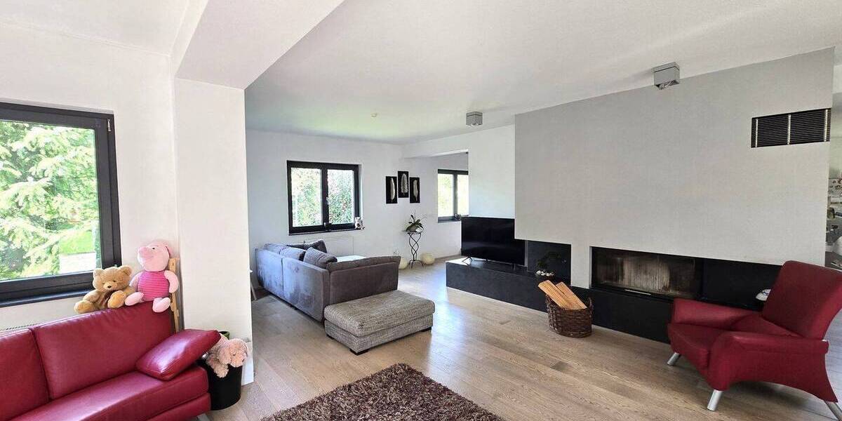 Einfamilienhaus Eschwege - 5 Zimmer, 200 m&sup2;, 770.000&euro; | Angebot:25735921