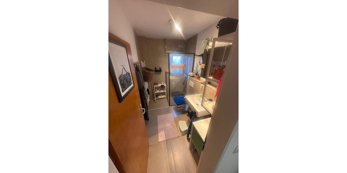 Erdgeschoßwohnung Bürstadt - 3 Zimmer, 90 m&sup2;, 1.200&euro; | Angebot:26409340