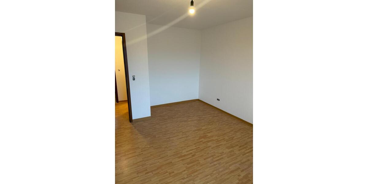 Etagenwohnung Waldshut-Tiengen Tiengen - 2 Zimmer, 61 m&sup2;, 840&euro; | Angebot:26322320