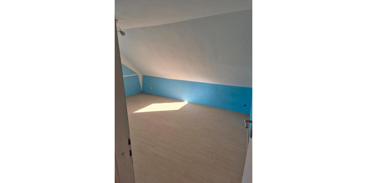 Einfamilienhaus Lauda-Königshofen Königshofen - 5 Zimmer, 105 m&sup2;, 200.000&euro; | Angebot:26897034