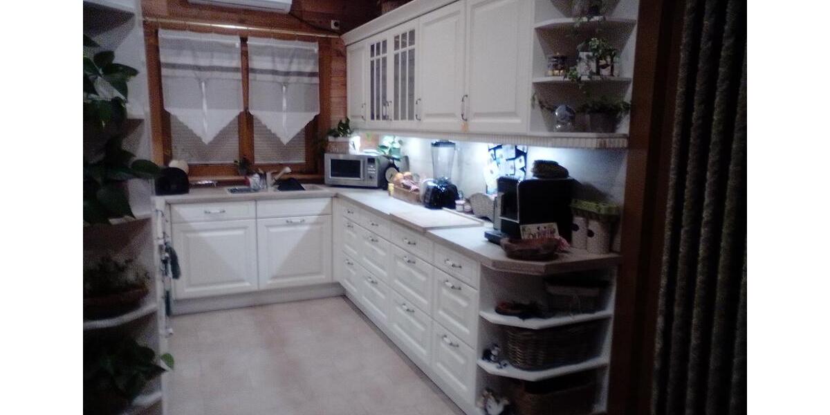 Zwei Blockhäuser auf Pachtgrundstück zu verkaufen 1 zimmer