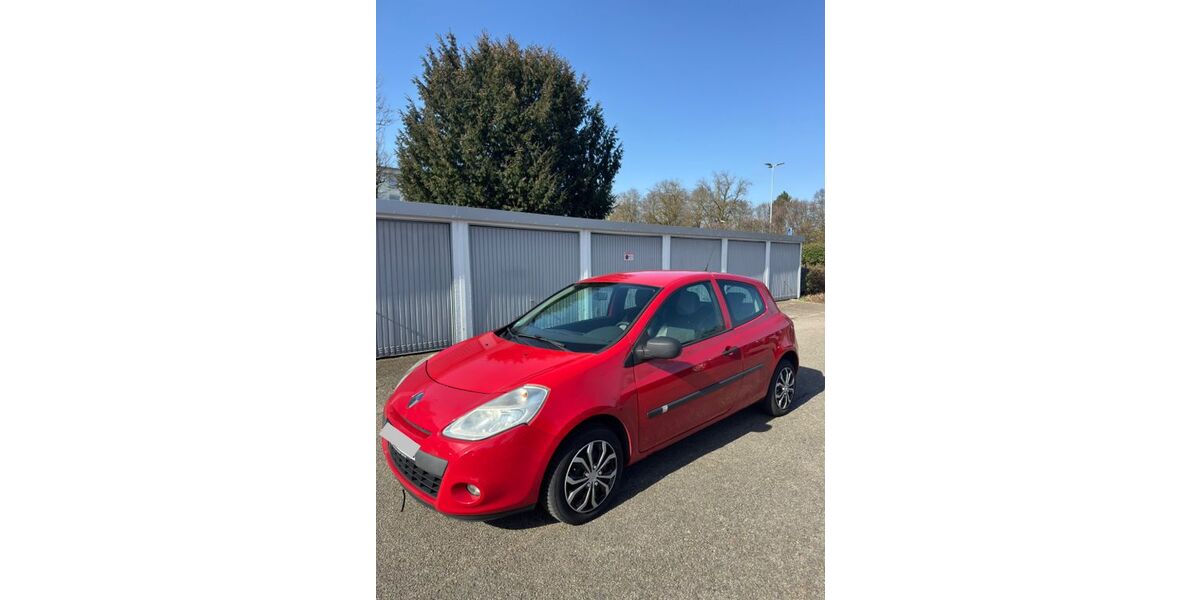 Renault Clio 201.000 km 3.500 &euro; Kehl 77694