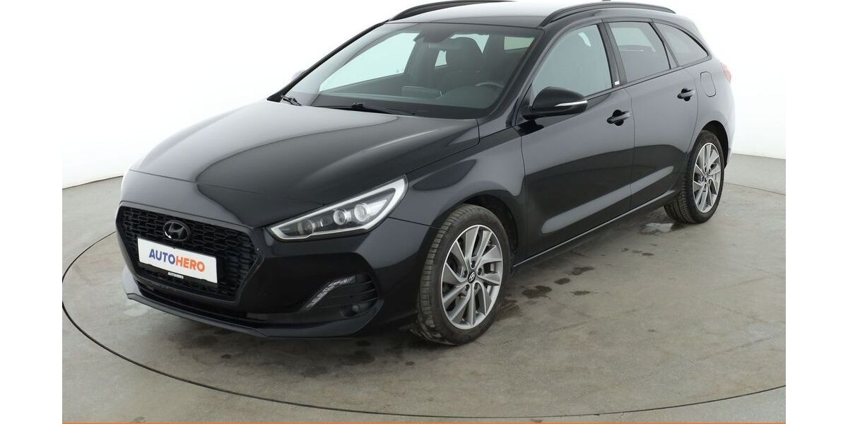 Hyundai i30 89.200 km 14.440 &euro; Leipzig 04328