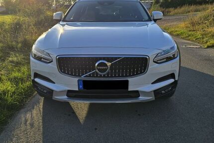 Volvo V90 Cross Country 167.000 km 20.900 € Elsfleth 26931