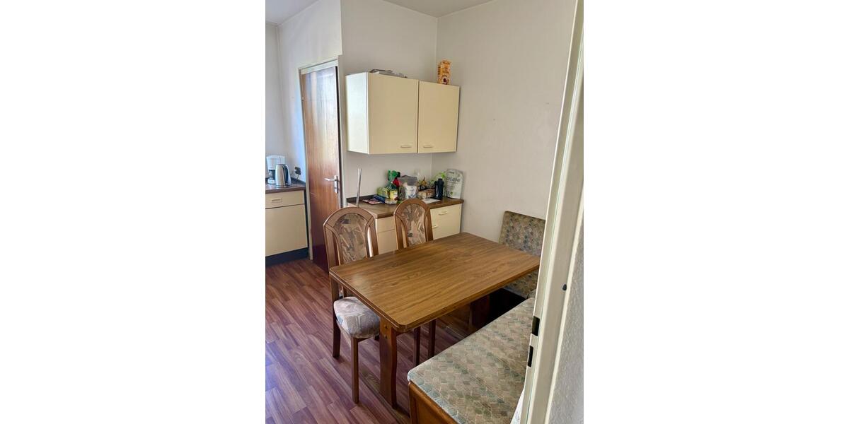 Erdgeschoßwohnung Aachen Aachen-Mitte - 5 Zimmer, 80 m&sup2;, 400&euro; | Angebot:26447930