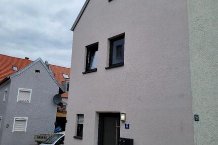 Haus Dingolfing - 2 Zimmer, 93 m&sup2;, 360.000&euro; | Angebot:26089010