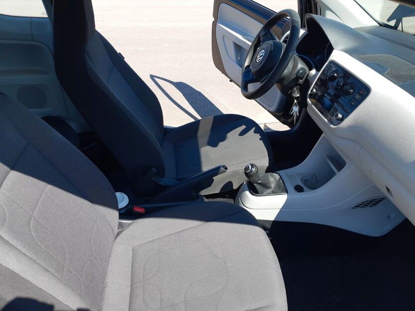 VW up! 124.500 km 4.500 € Michelbach 74544