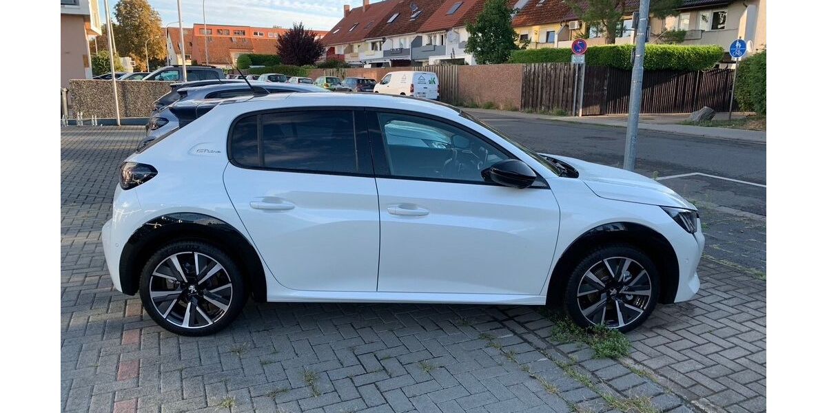 Peugeot 208 25.000 km 16.500 &euro; Frankenthal 67227