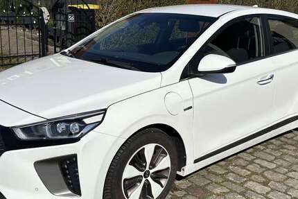 Hyundai IONIQ 93.700 km 14.499 &euro; Bremerhaven 27576