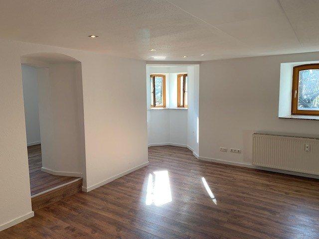 Etagenwohnung Pößneck - 2.5 Zimmer, 78 m&sup2;, 575&euro; | Angebot:26319722