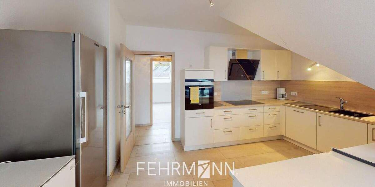 Einfamilienhaus Sögel - 6 Zimmer, 259 m&sup2;, 499.000&euro; | Angebot:25770470