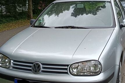 VW Golf 176.300 km 1.549 &euro; Darmstadt 64289