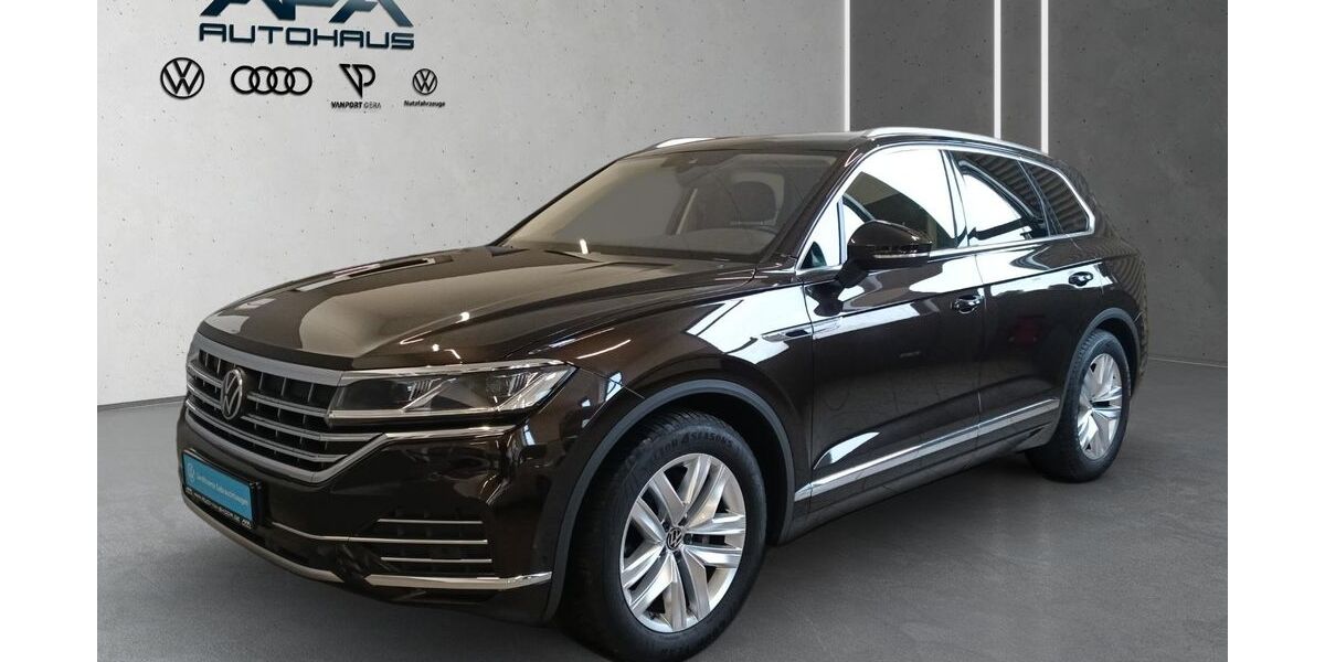 VW Touareg 40.598 km 43.529 &euro; Gera 07546