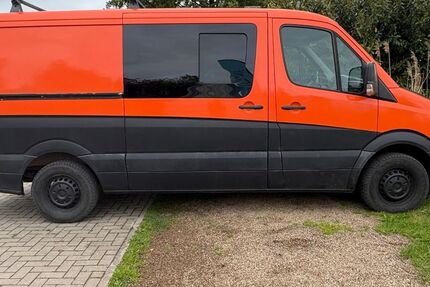 Mercedes-Benz Sprinter 186.000 km 20.000 &euro; Lembruch 49459