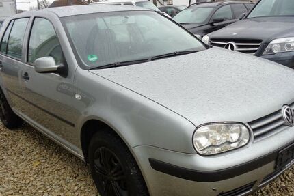 VW Golf 136.000 km 750 &euro; Lichtenfels 96215