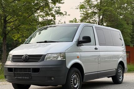 VW T5 Transporter 245.128 km 7.990 € Tacherting 83342