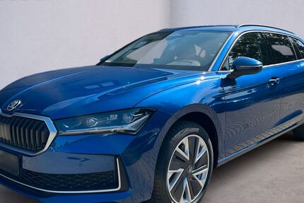 Skoda Superb 9.800 km 38.700 &euro; Dresden 01237