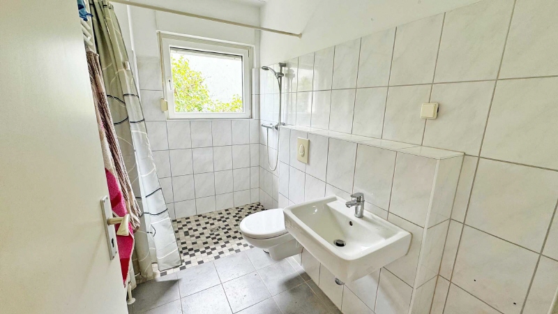 interessanter Bungalow für die kleine Familie, zentral nahe Rudower Dorfkern - Bungalow Berlin Neukölln | Angebot:16400323