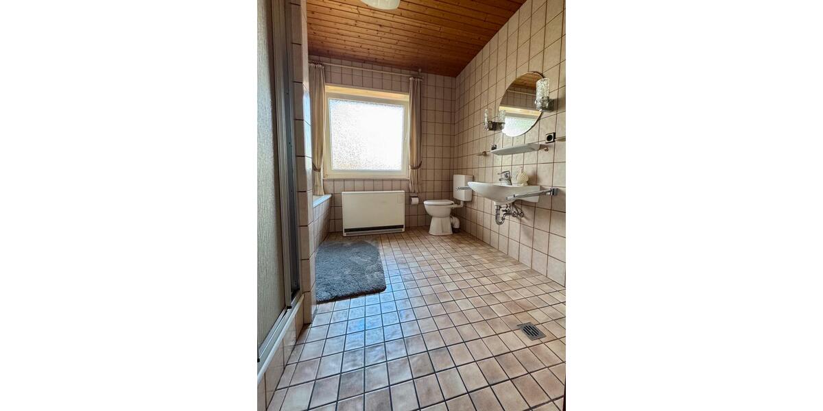 Einfamilienhaus Bünde - 4.5 Zimmer, 125 m&sup2;, 219.000&euro; | Angebot:27250042