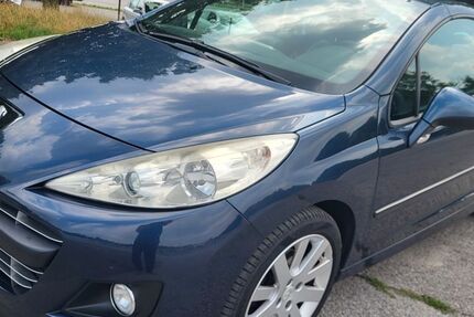 Peugeot 207 222.000 km 2.980 &euro; Duisburg 47167