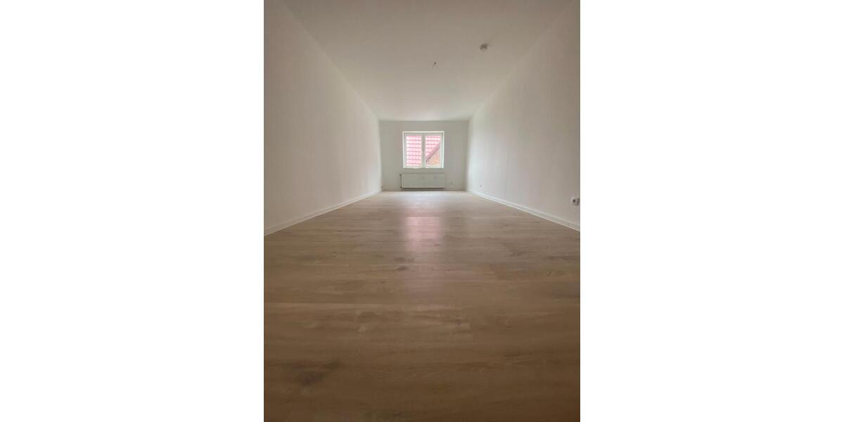 Etagenwohnung Eschwege - 3 Zimmer, 105 m&sup2;, 725&euro; | Angebot:26385795