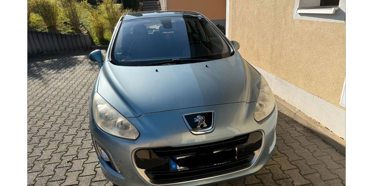 Peugeot 308 84.000 km 4.000 &euro; Passau 94036