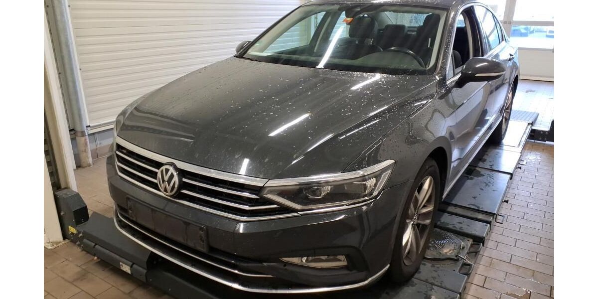 VW Passat 203.300 km 20.990 &euro; Peine 31226