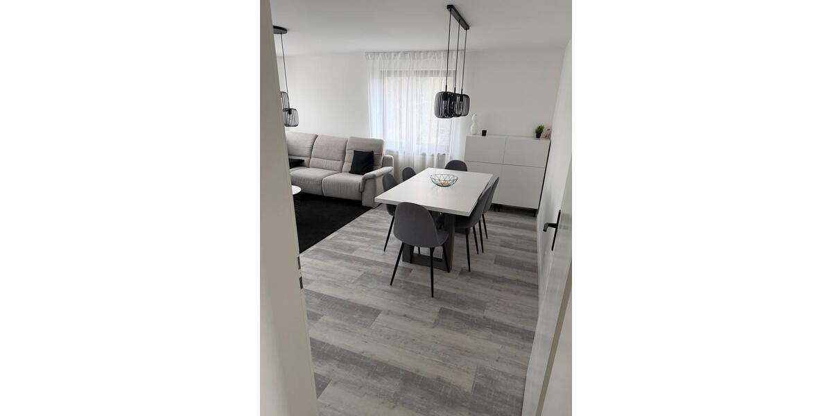 Etagenwohnung Markgröningen - 3 Zimmer, 72 m&sup2;, 365.000&euro; | Angebot:25063332