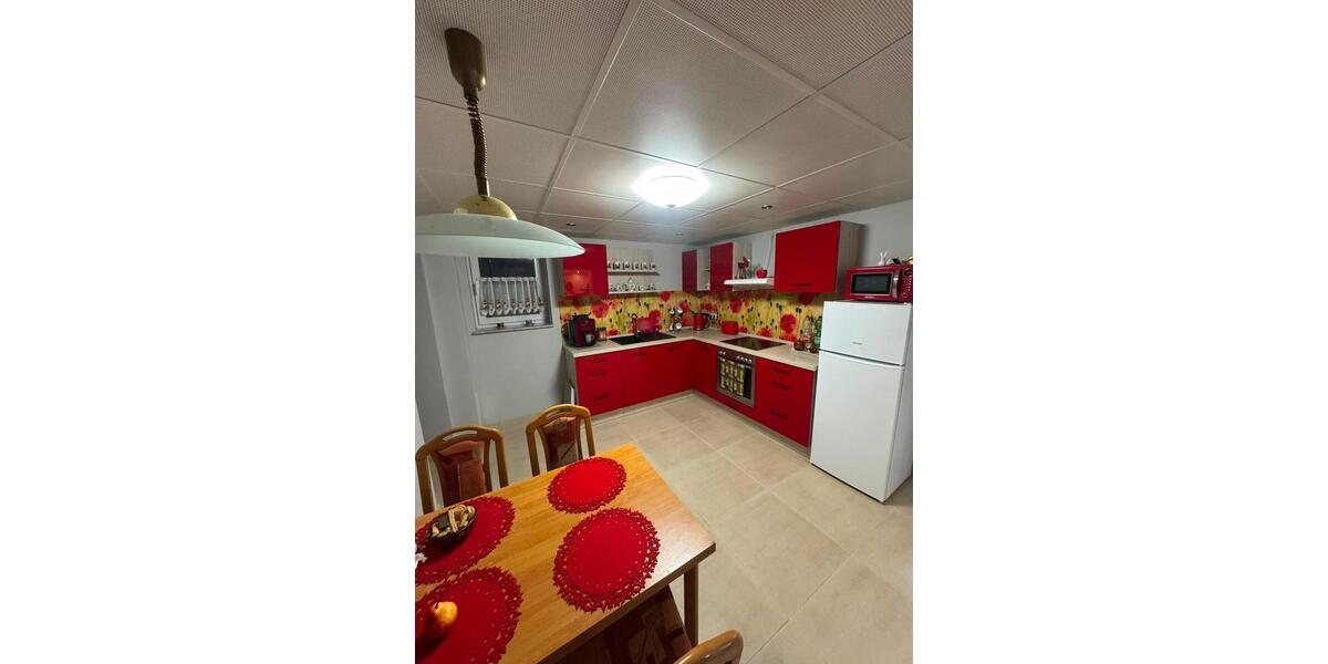 Einfamilienhaus Lebach - 9 Zimmer, 335 m&sup2;, 349.900&euro; | Angebot:27010142