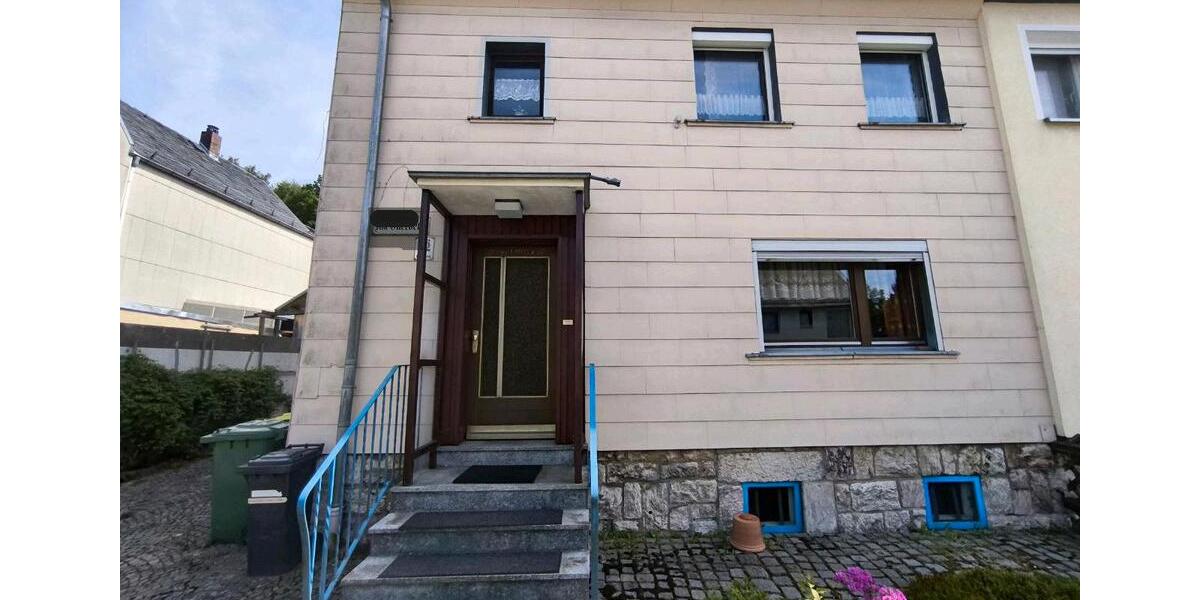 Charmante Doppelhaushälfte in Top Lage 4 zimmer