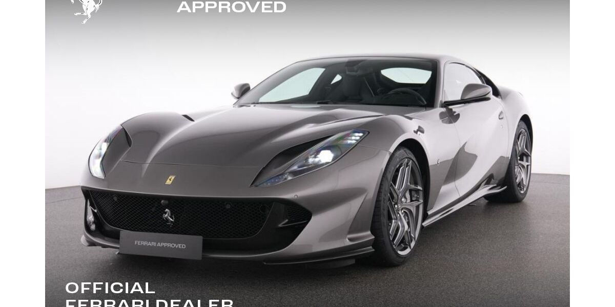 Ferrari 812 14.687 km 322.885 &euro; Meerbusch 40667