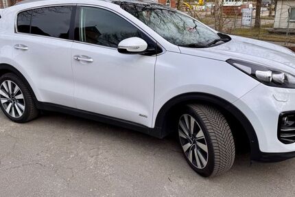 Kia Sportage 133.000 km 15.000 &euro; Rendsburg 24768