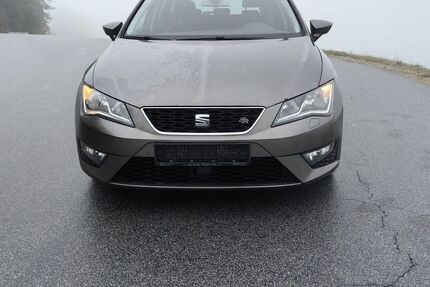 Seat Leon 178.014 km 6.950 € Salzweg 94121