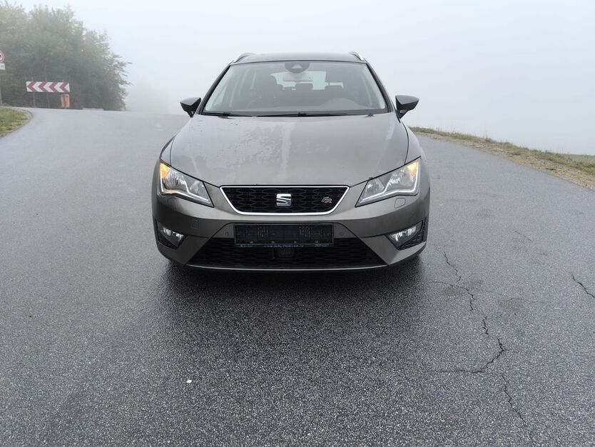 Seat Leon 178.014 km 6.950 € Salzweg 94121