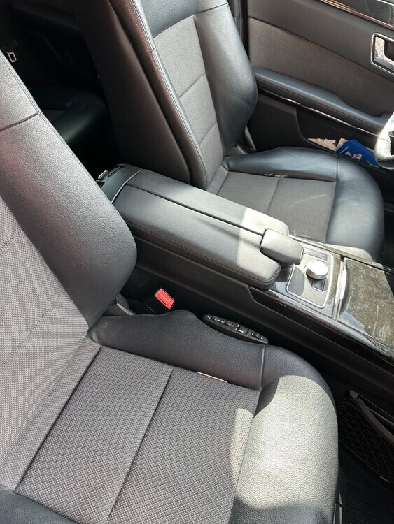 E 300
