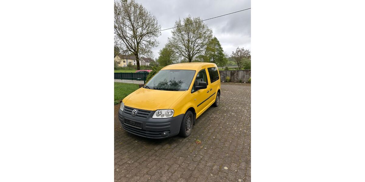 VW Caddy 136.000 km 4.400 &euro; Watzerath 54595