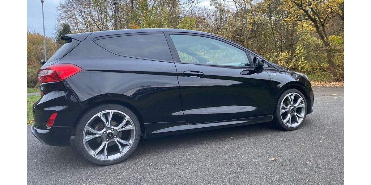 Ford Fiesta 85.000 km 10.400 &euro; Beverungen 37688