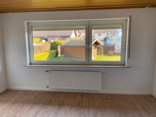 Etagenwohnung Brilon - 3 Zimmer, 86 m&sup2;, 560&euro; | Angebot:26277956