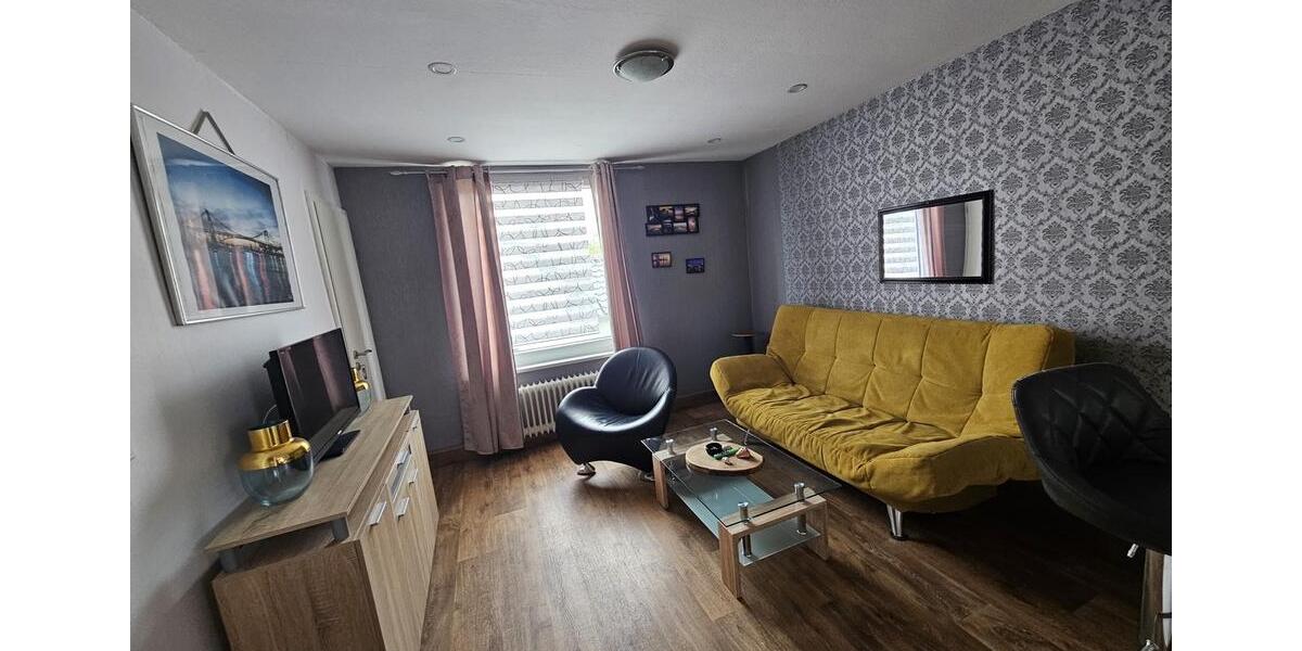 Mehrfamilienhaus, Wohnhaus Wilhelmshaven - 9 Zimmer, 240 m&sup2;, 420.000&euro; | Angebot:26522213