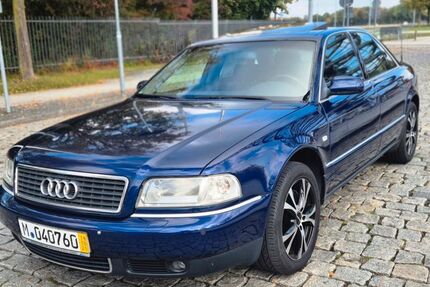 Audi A8 299.000 km 4.495 € München 81829